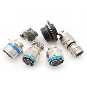 MIL-DTL-38999 series circular connectors